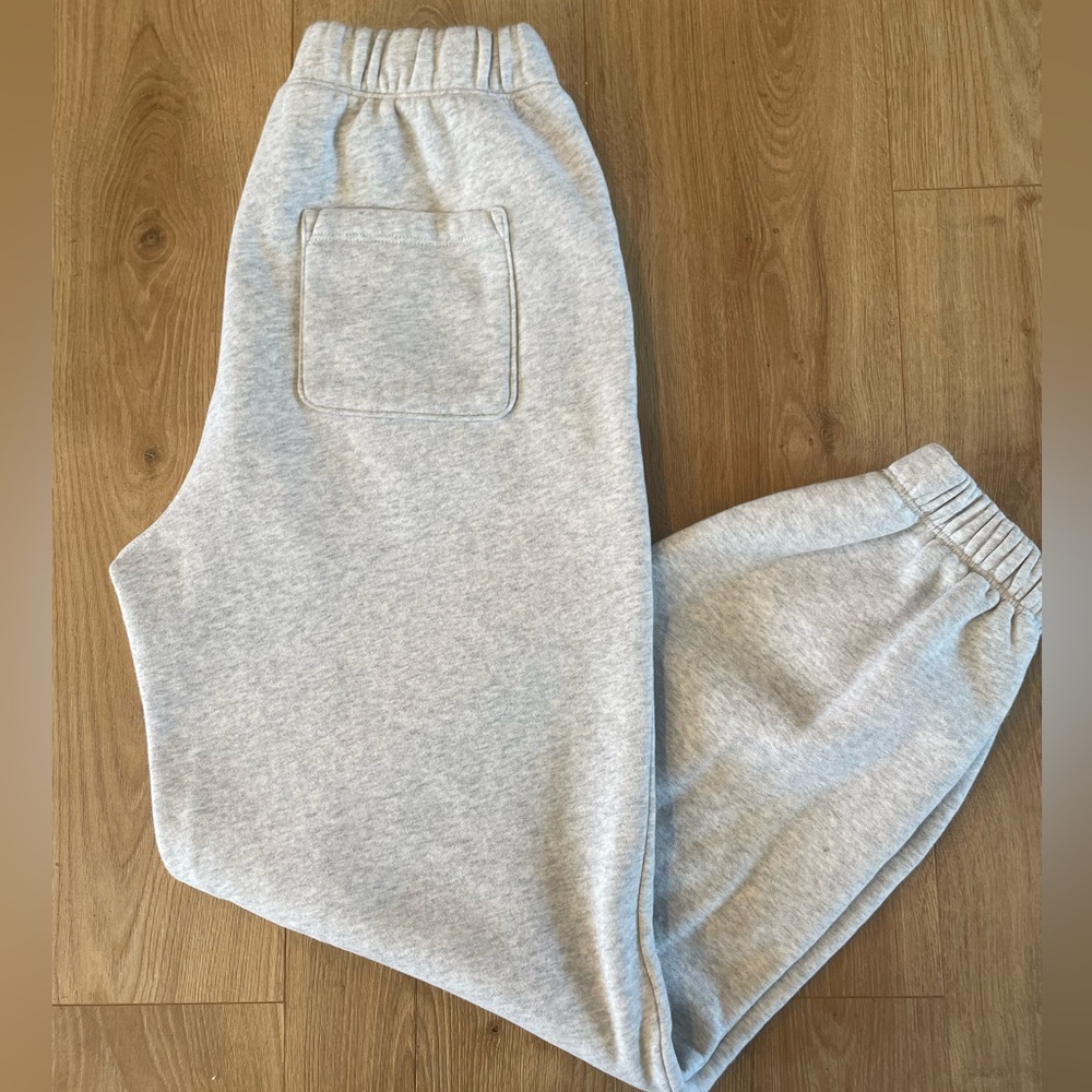 Abercrombie essentials jogger pants